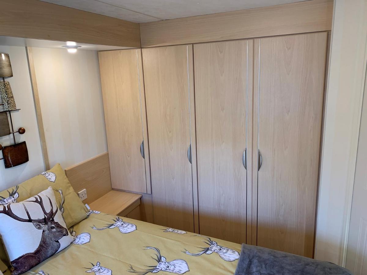 Lovely Static Holiday Caravan Near Whithorn Exterior foto